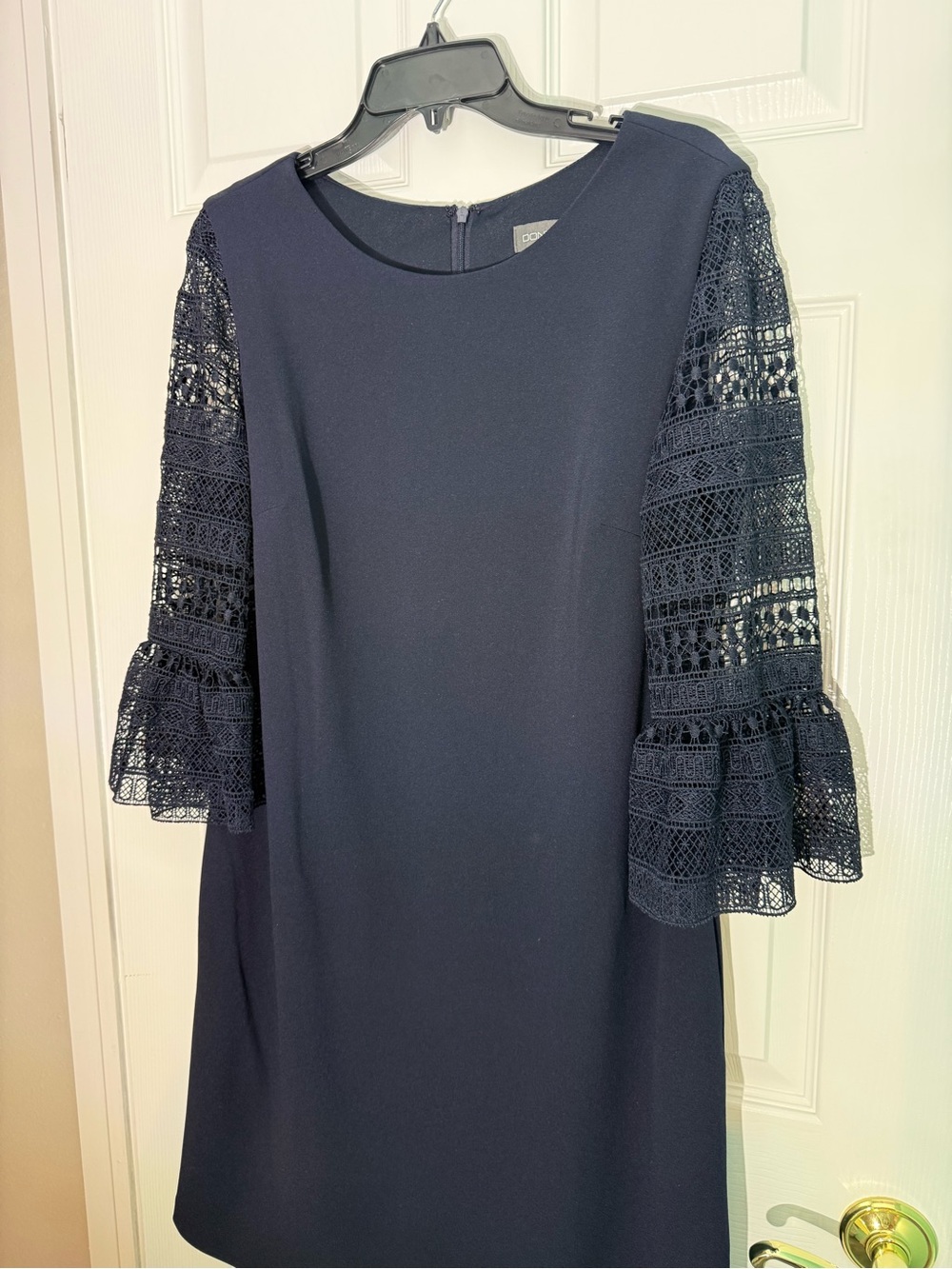 Donna Ricco Navy Lace-Sleeve Midi Dress